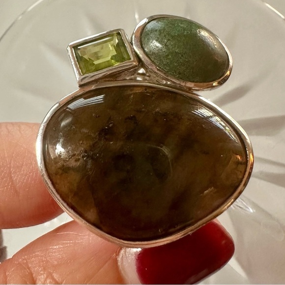 Elegant Labradorite, Peridot, Green Turquoise 925 Silver Cocktail Artisan Ring - Picture 3 of 15